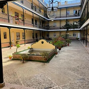 En Calle Rocio-triana Siviglia