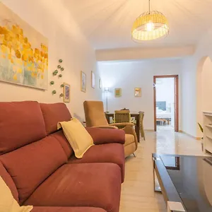 Apartamento Apartamento Mundo Mencia - 3 Dormitorios En Triana, Sevilla