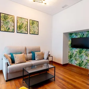 Apartamento Ry Aparcamiento Incluido Junto A Catedral Ideal Parejas, Sevilla